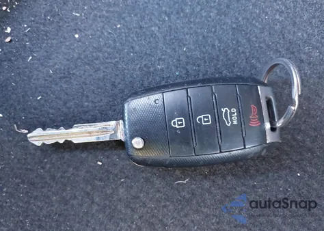 2016 Kia Forte Ex z USA, uszkodzony, nr VIN KNAFX4A8XG5546607